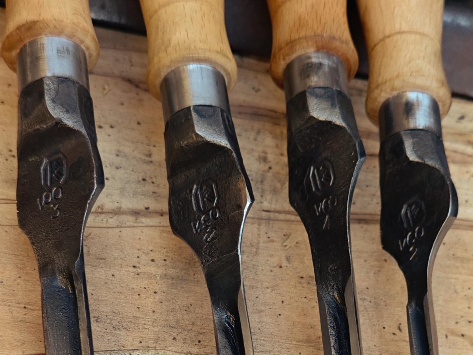 Burins en V 60° et 90°